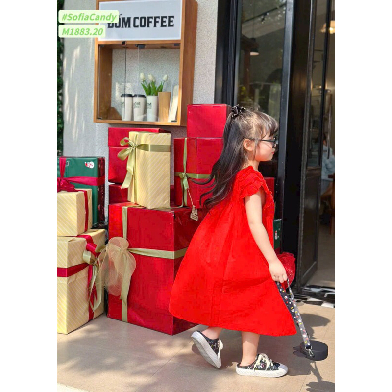 Váy thêu đỏ đẹp mặc Noel và Tết hàng của sofia candy Size 10-40kg