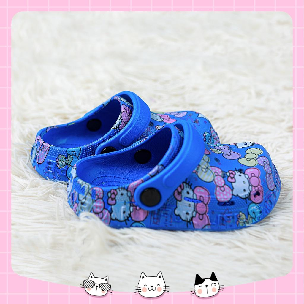 Dép Cross quai hậu cho bé in hình Hello Kitty 3D dễ thương chất liệu EVA êm chân MS2388