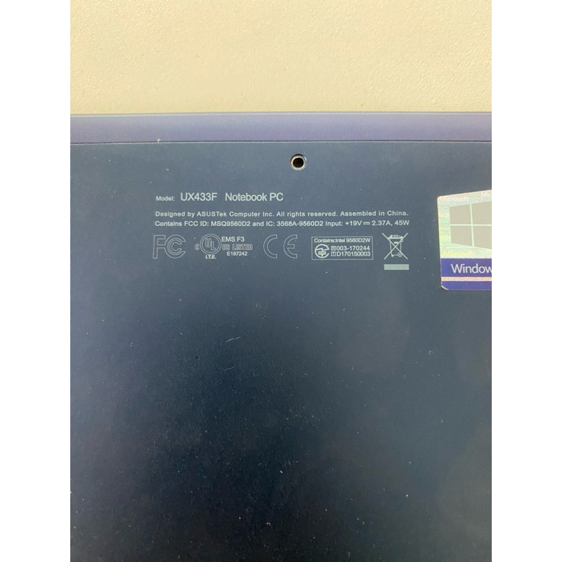 Thay vỏ laptop Asus mặt (D) laptop Asus Ux433F