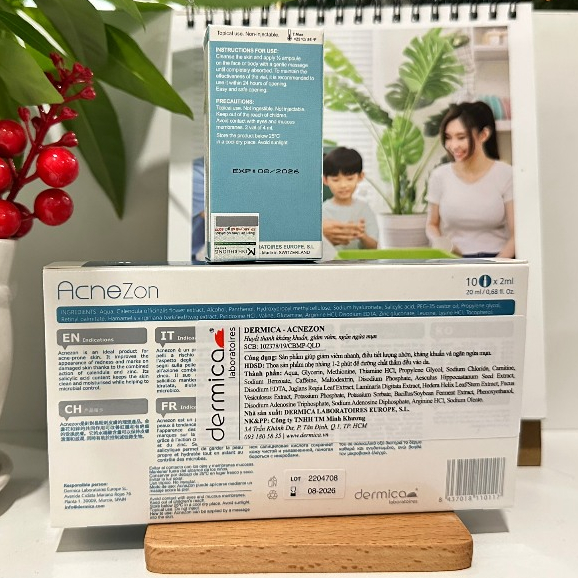 Dermica AcneZon - Huyết thanh kháng khuẩn mụn, gom còi, hong khô nhân mụn tức thì 2x2ml