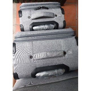 va li siêu nhẹ samsonite