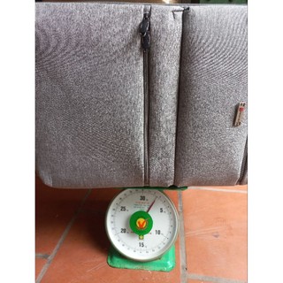 va li siêu nhẹ samsonite