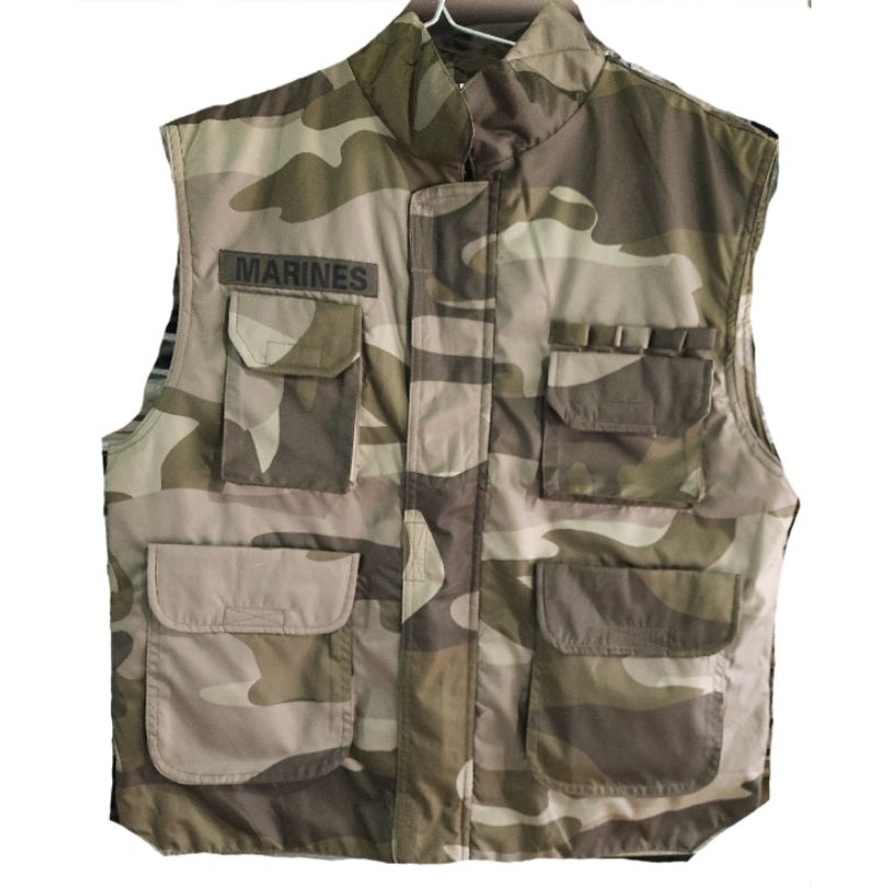 Áo khoác ghi lê màu rằn ri