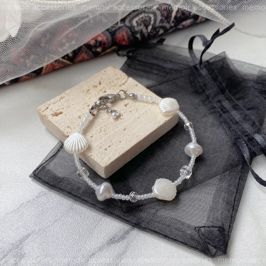Shelly / Vòng tay vỏ sò tinh khôi - Memoir Accessories