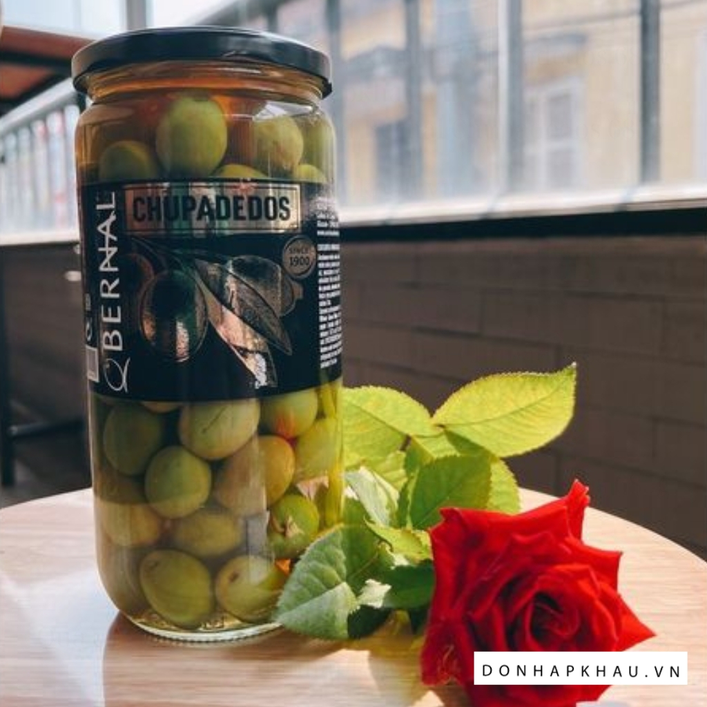 Oliu Xanh Nguyên Hạt Tỏi Đen và Ớt Bernal Chupadedos 685g: Sự Kết Hợp Hoàn Hảo Cho Bữa Ăn Ngon