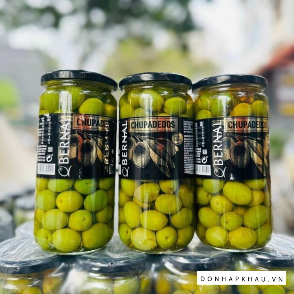 Oliu Xanh Nguyên Hạt Tỏi Đen và Ớt Bernal Chupadedos 685g: Sự Kết Hợp Hoàn Hảo Cho Bữa Ăn Ngon