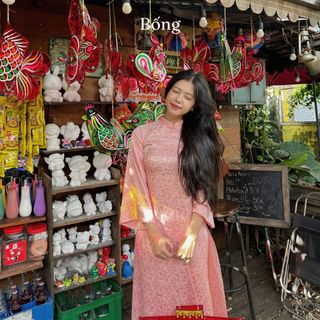 Áo dài gấm suông xưa hồng hai tà may sẵn kèm quần