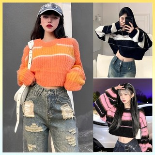  Áo len nữ Montoghi dệt kim THU ĐÔNG dáng CROPTOP SỌC MÀU PHỐI xinh xắn năng động - L2M