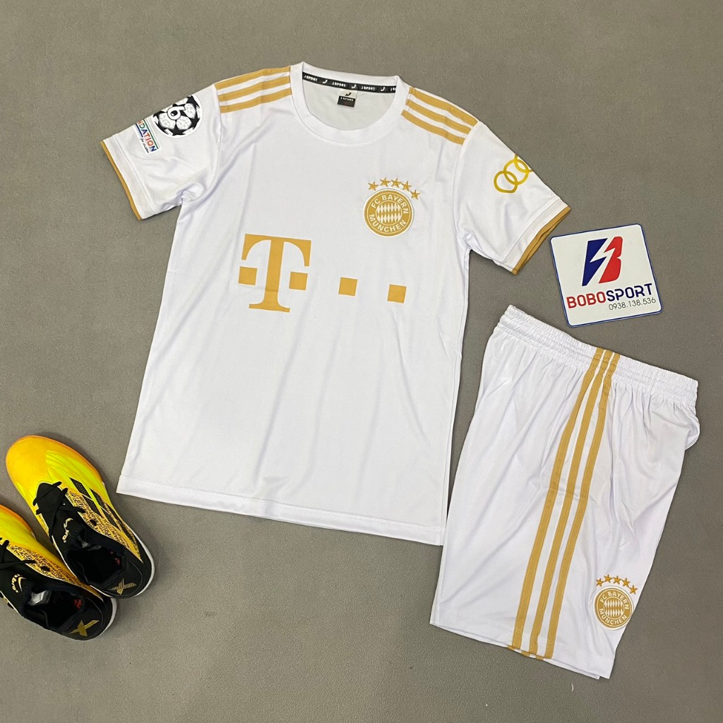 Bộ quần áo đá banh Bayern trắng sân khách viền đồng sân khách 2023- tay C1