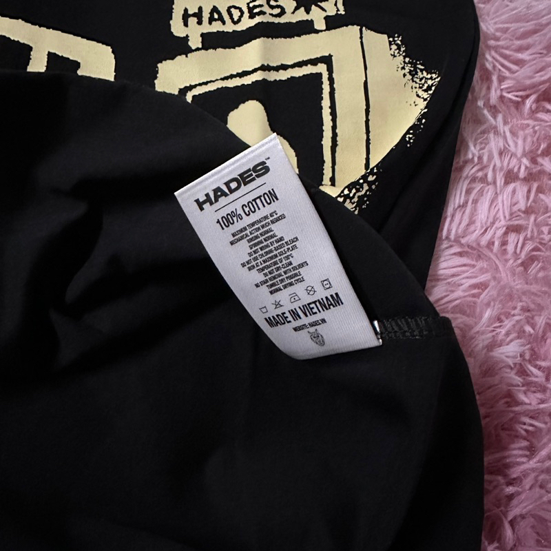 Áo Thun Hades Hotel