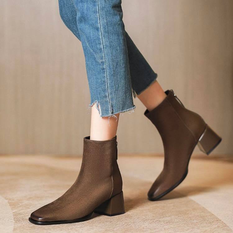 Giày bốt nữ TEA Ankle Boots gót cao 5p da bò lộn mix da mờ - MS0036