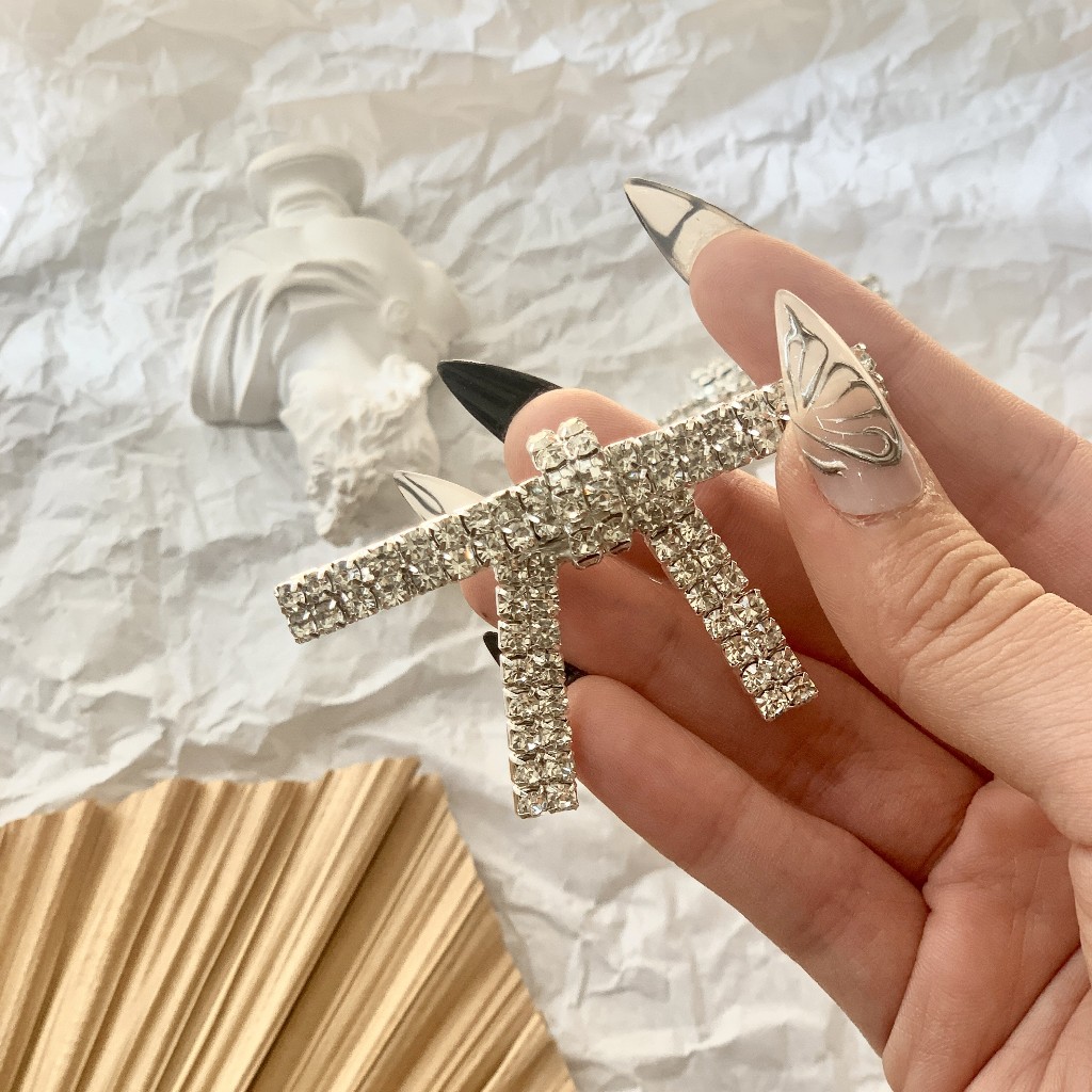 Tag Cài Nơ Pha Lê  - LEILA CLOSET