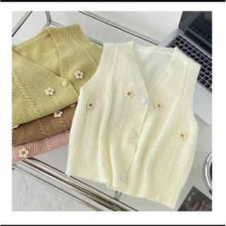 Áo GILE len thêu hoa ,cúc bọc hàng QC mềm mịn