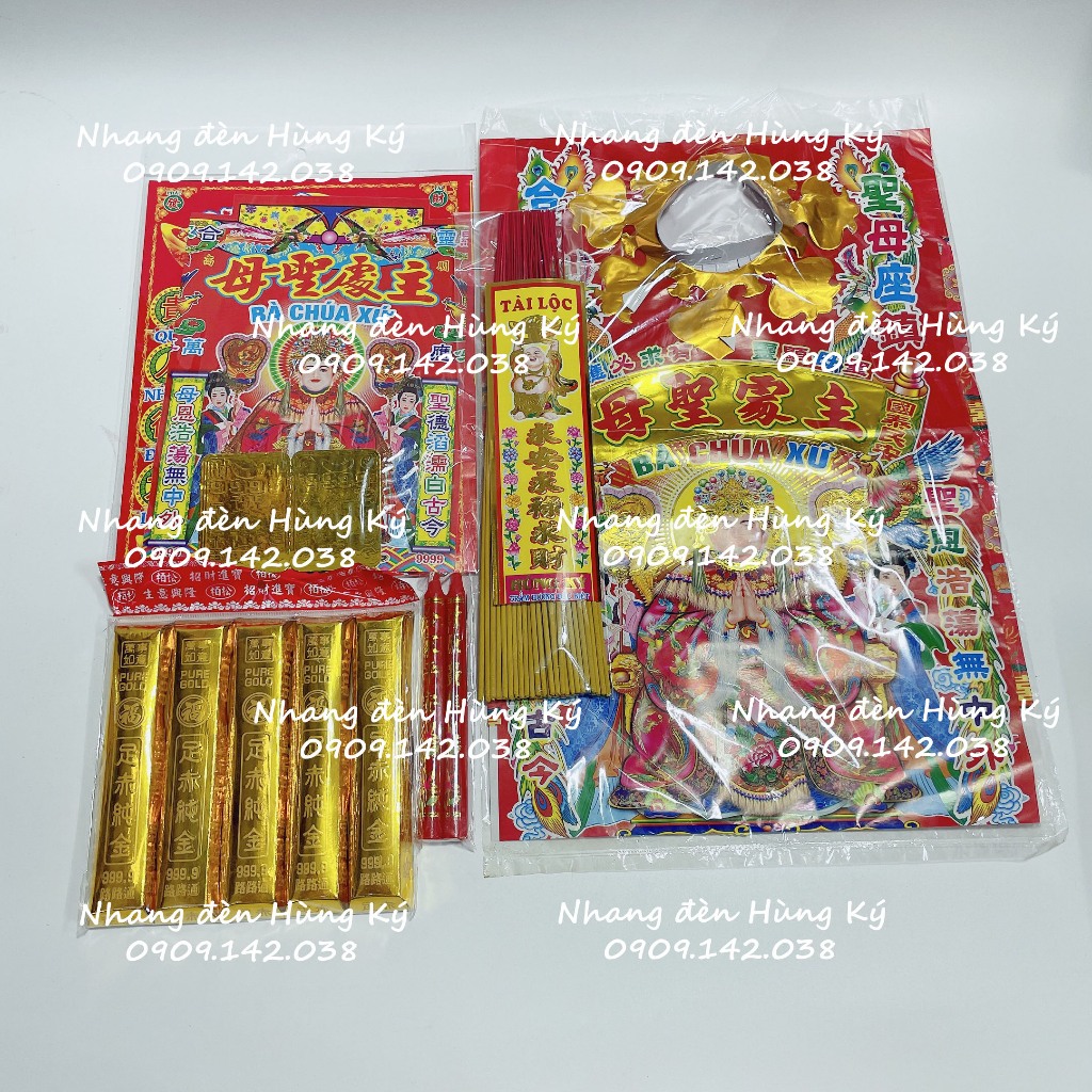 Trọn bộ giấy áo cùng Bà Chúa Xứ