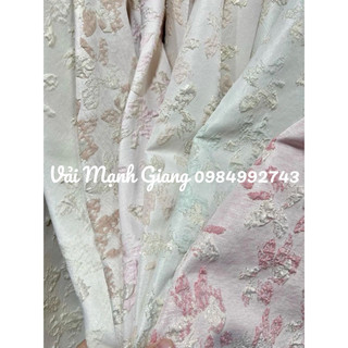 Vải tafta hoa bư.om màu trắng