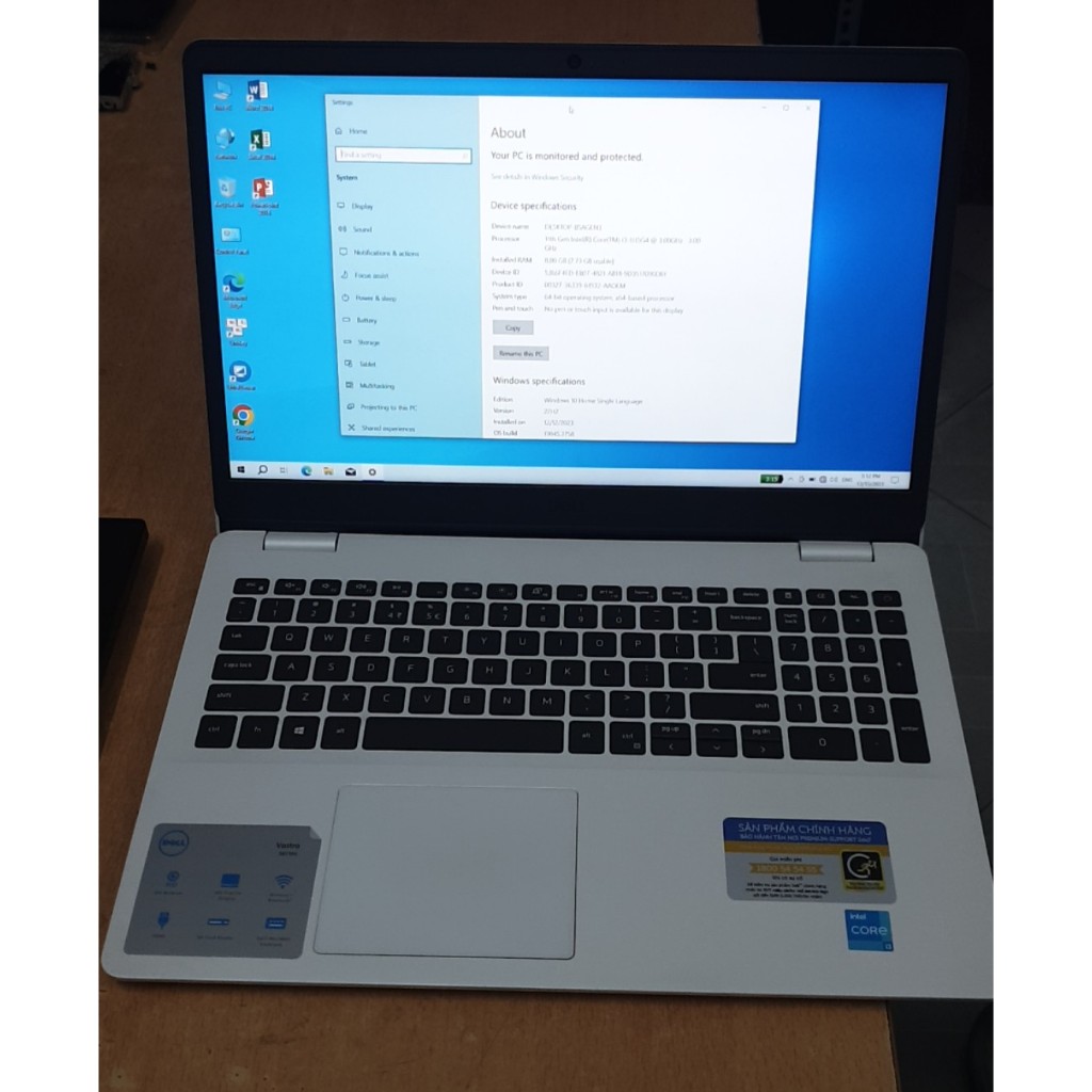 Laptop Dell Inspiron 3501 Trắng tinh khôi