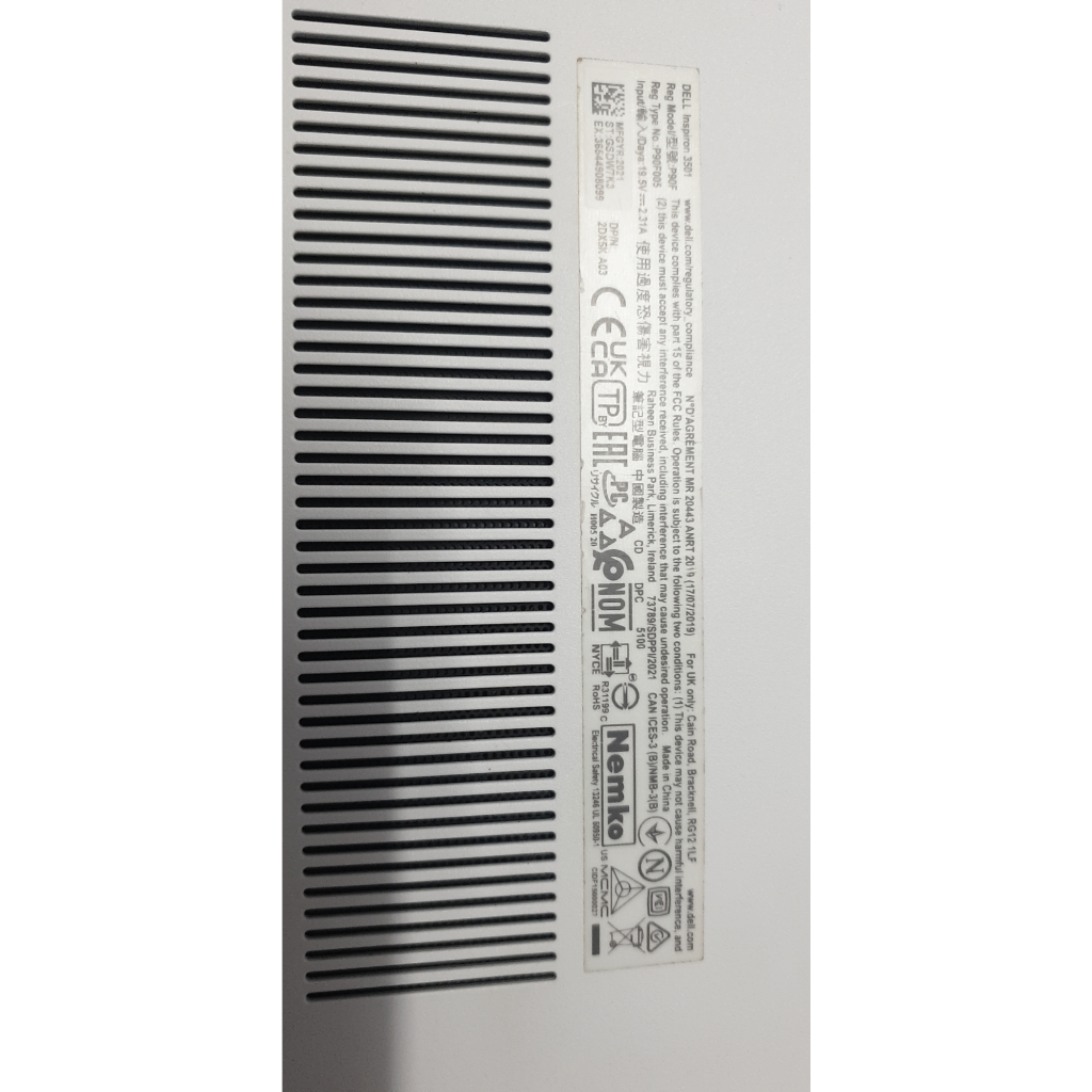 Laptop Dell Inspiron 3501 Trắng tinh khôi