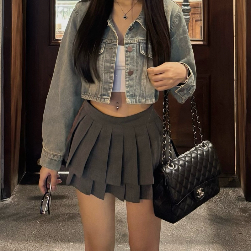 CHÂN VÁY DÁNG NGẮN CHỮ THÊU HÀNG QCCC | STUDIOBY25