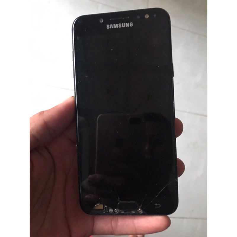 Xác điện thoại samsung j7 plus