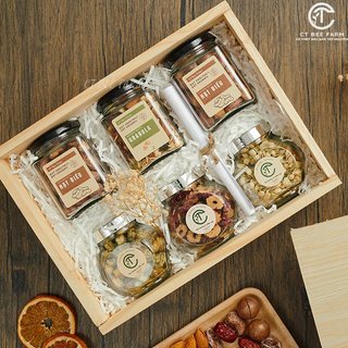 Set quà tặng các loại hạt dinh dưỡng hộp gỗ, quà tặng hạt điều, ngũ cốc granola và trà thảo mộc ctg302