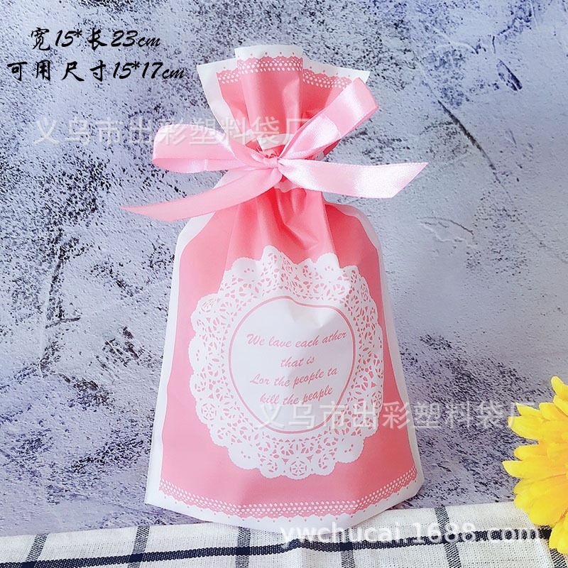 Combo 50 Túi đựng kẹo, bánh giáng sinh, Túi dây rút giáng sinh kt 23 * 15 * 6cm- nhiều kích thước- Phukientuiloc.com