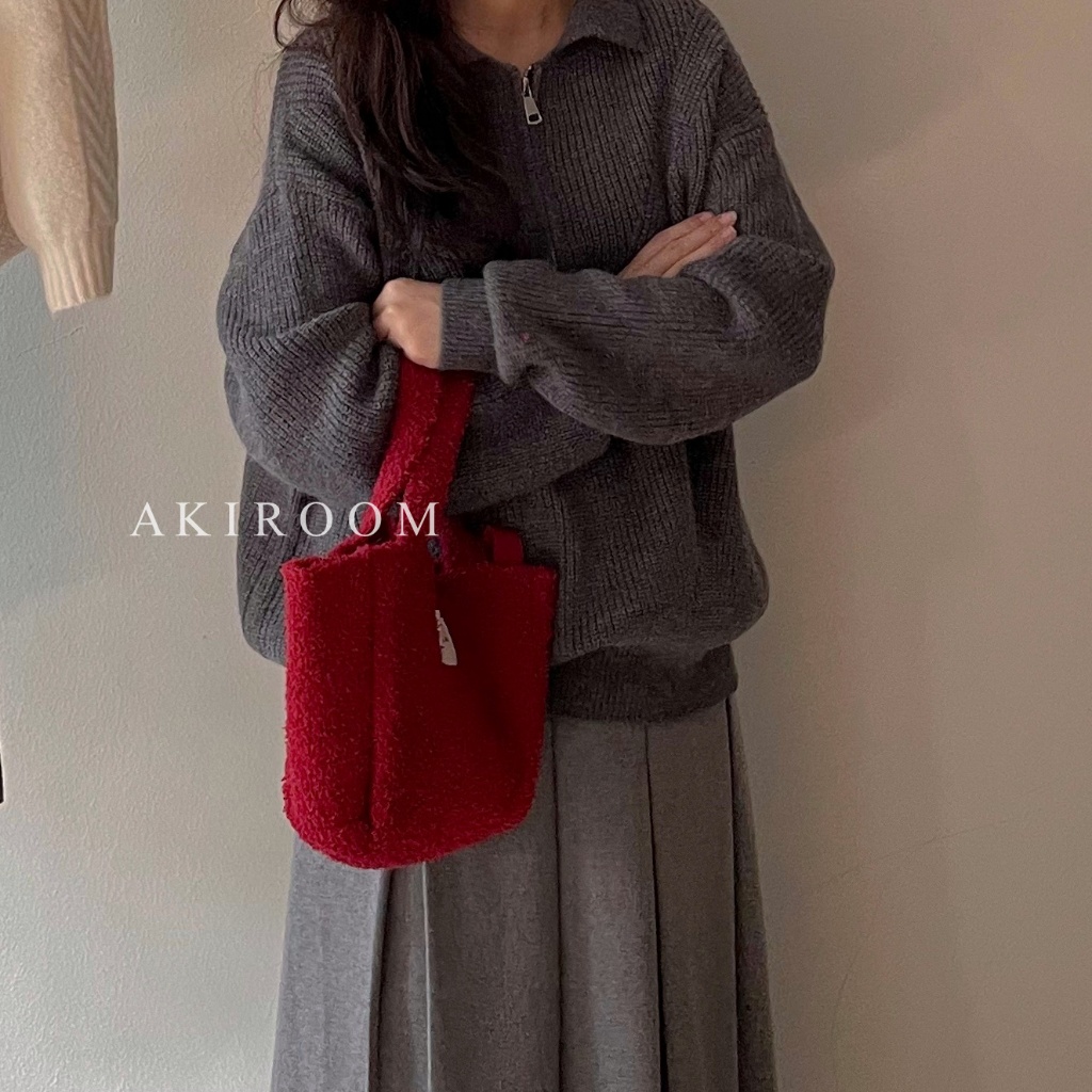 Áo len tết dọc cổ bẻ khoá ngực thêu ngựa 7054