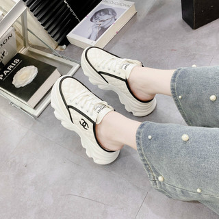 sục thể thao chanhleo 2 màu