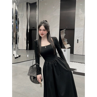 Váy maxi dài cổ vuông phối thô