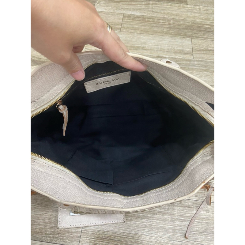 Túi si hiệu Balenciaga