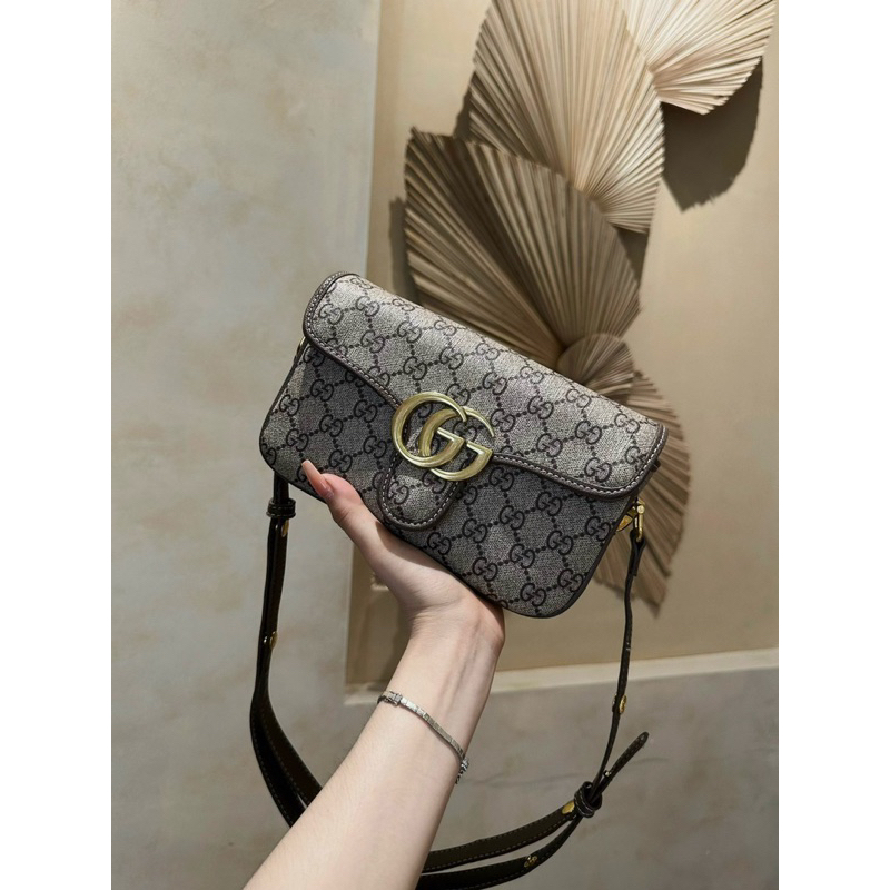 Túi Xách Gc Đeo Vai & Đeo Chéo Viền Nâu Tag Vàng Size 22 Đi Chơi, Du Lịch