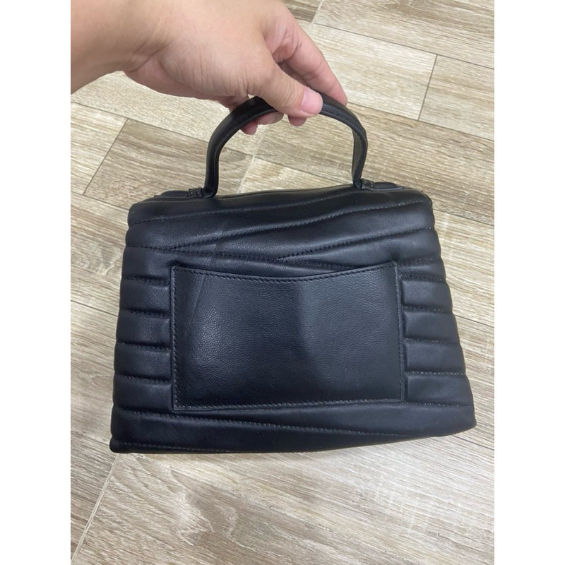 Túi si hiệu Tory Burch