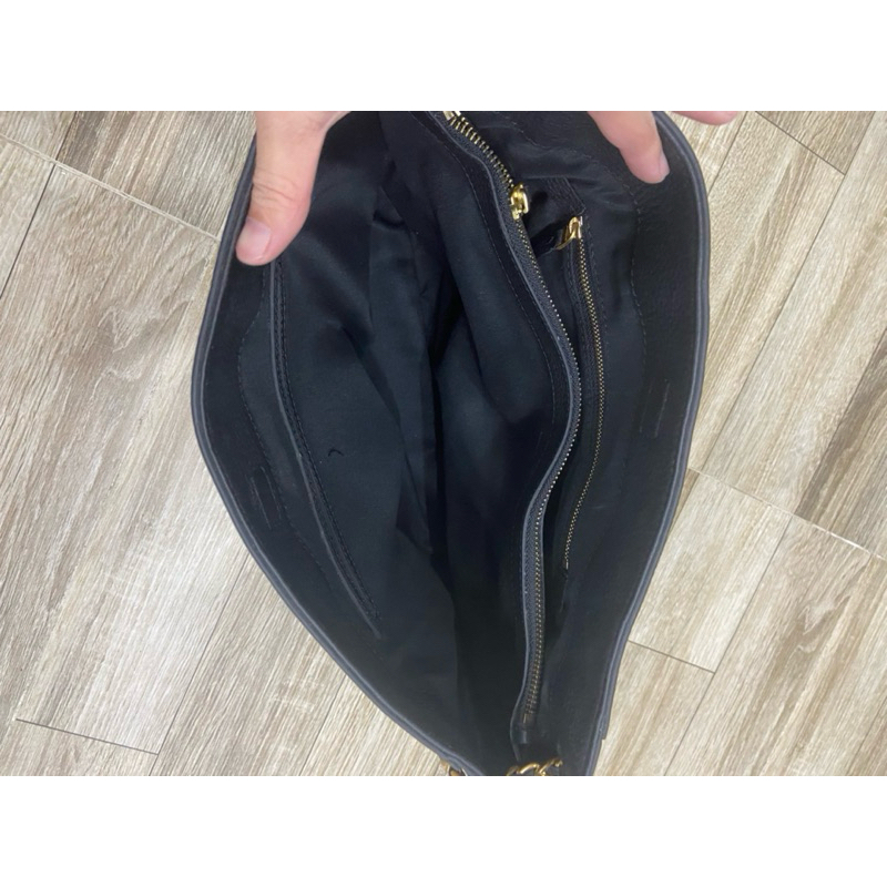 Túi si hiệu Tory Burch