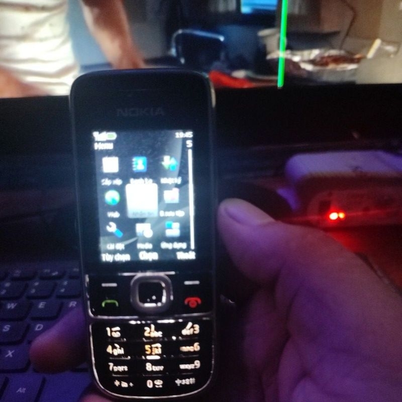 Điện thoại 2700 cũ