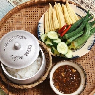 Thố , nồi cơm niêu bằng gang 12cm cao cấp , nồi cơm niêu thaphafac cao câp