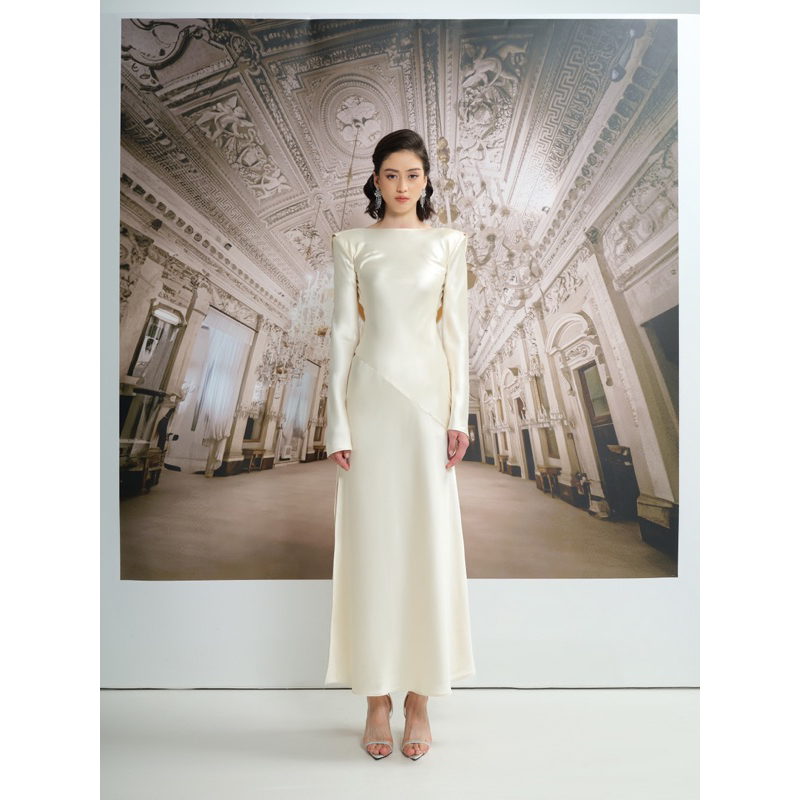 Váy lụa đổ lưng - Ada Dress