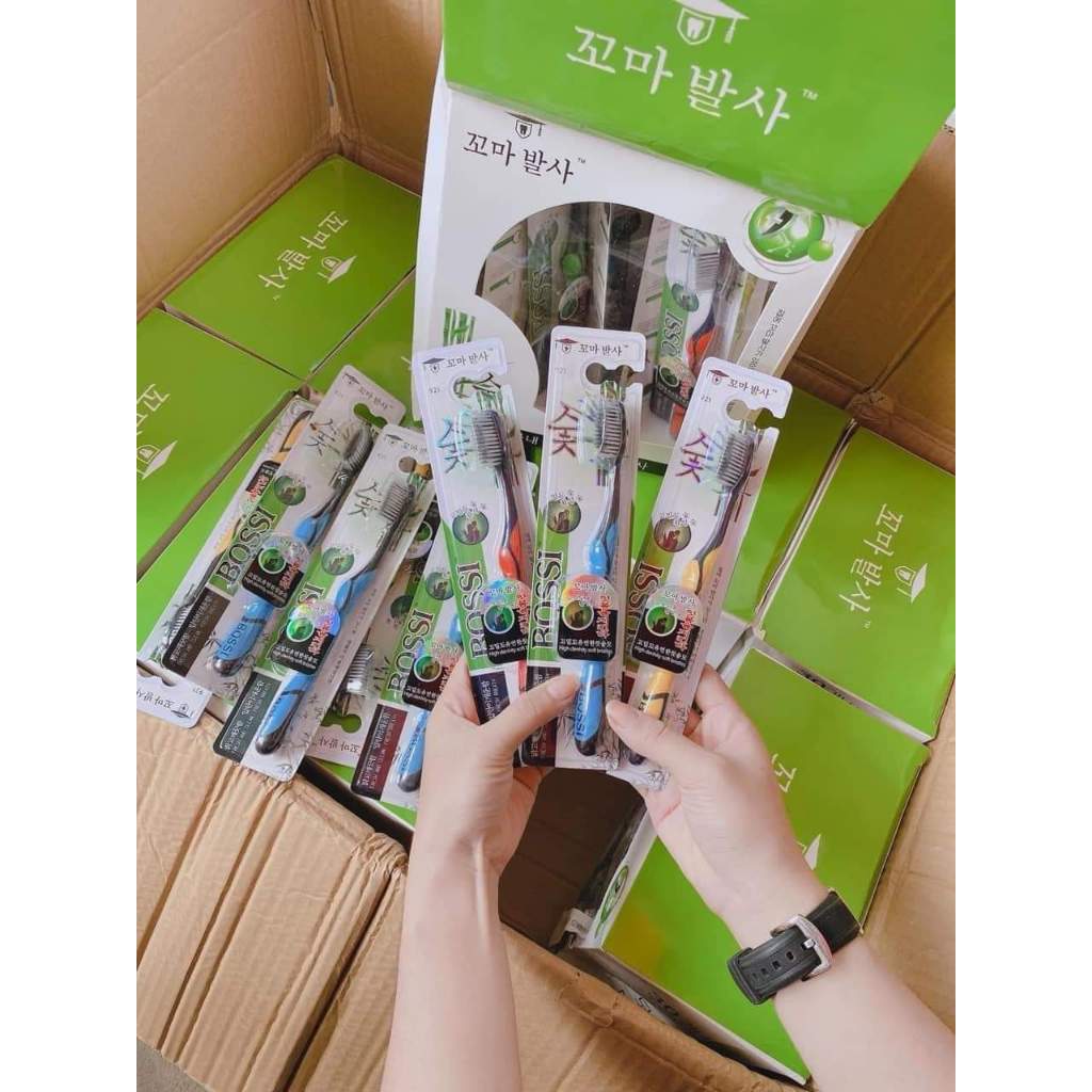 giá Sỉ - combo 30 chiếc bàn chải đánh răng than tre hàn quốc lông mềm BOSSI