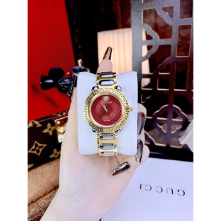 Đồng hồ nữ Versace GRECA TWIST mặt tròn đỏ siz 35mm dây kim loại demi vàng gold