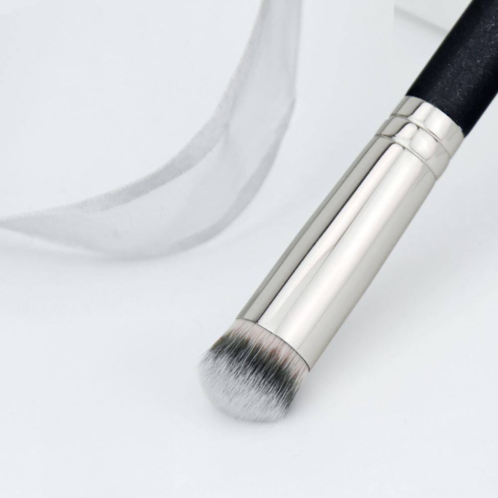 Cọ Che Khuyết Điểm KIYE 270 Thiết Kế Đầu Tròn Tiện Dụng Chuyên Nghiệp