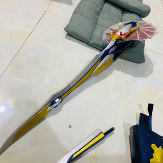 CSM Blay Rouzer xuất hiện trong Kamen Rider Blade