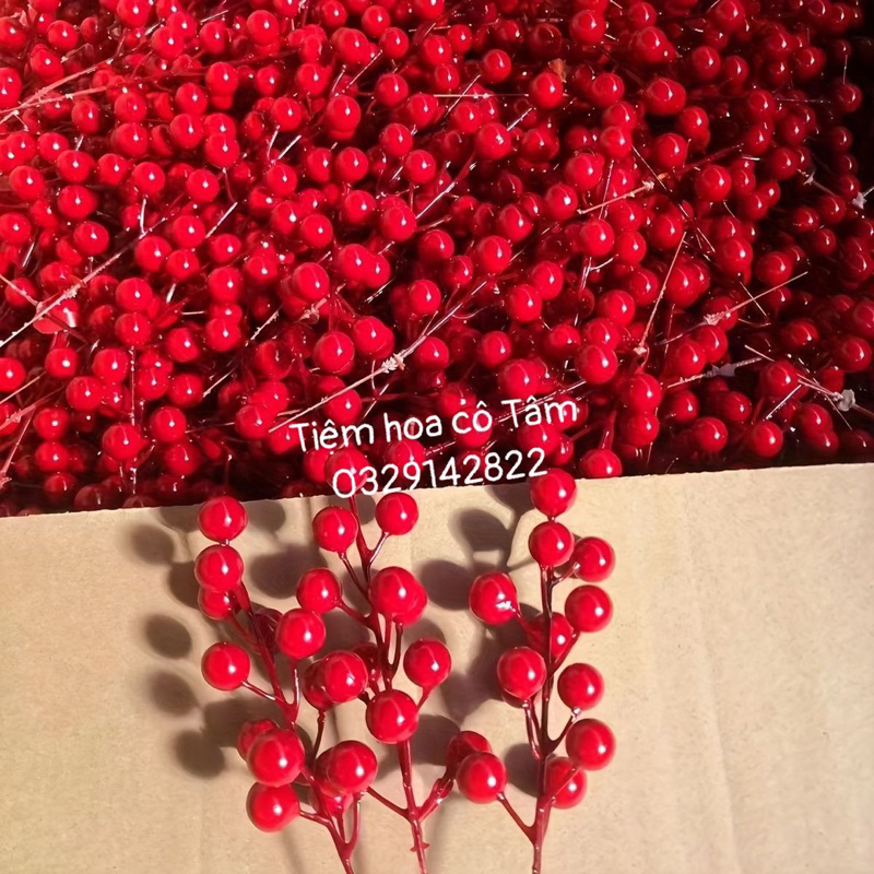 Nhánh cành đào đông đỏ cành đào 12 nhành trang trí oản phụ kiện tết giỏ quà tết quả cherry đỏ noel giáng sinh cây thông