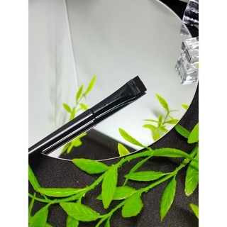 Cọ quét th* uốn mi đầu ngang