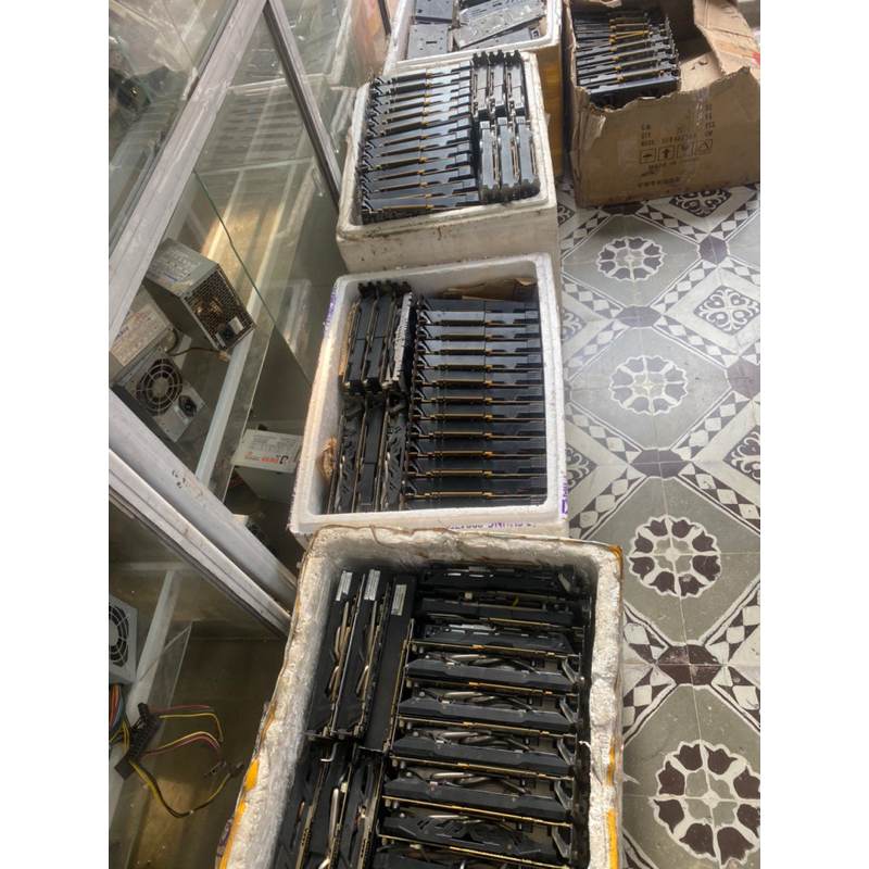 Cac hinh VGA RX 570/4g dr5 hang dep-giao ngẫu nhiên các hãng-cac chay cổng DVI | BigBuy360 - bigbuy360.vn