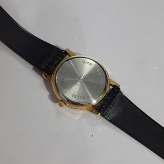 Đồng hồ nữ si Nhật Royal Direct mặt đen second hand
