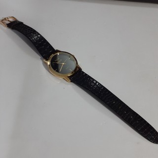 Đồng hồ nữ si Nhật Royal Direct mặt đen second hand