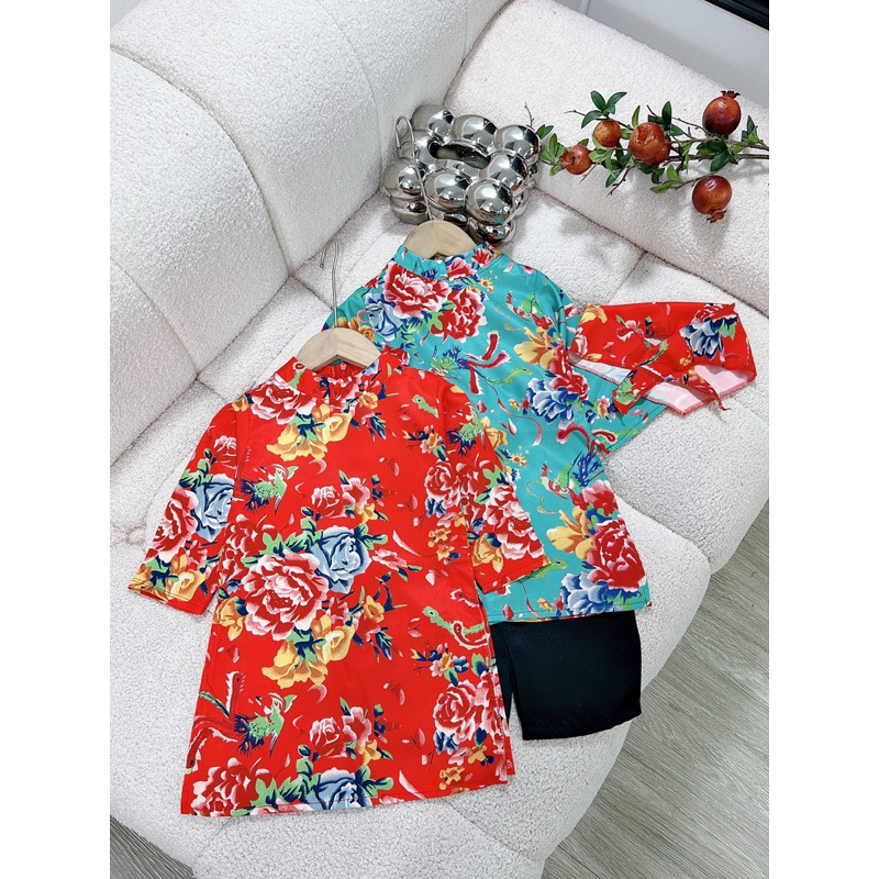 Áo dài chăn công cho bé