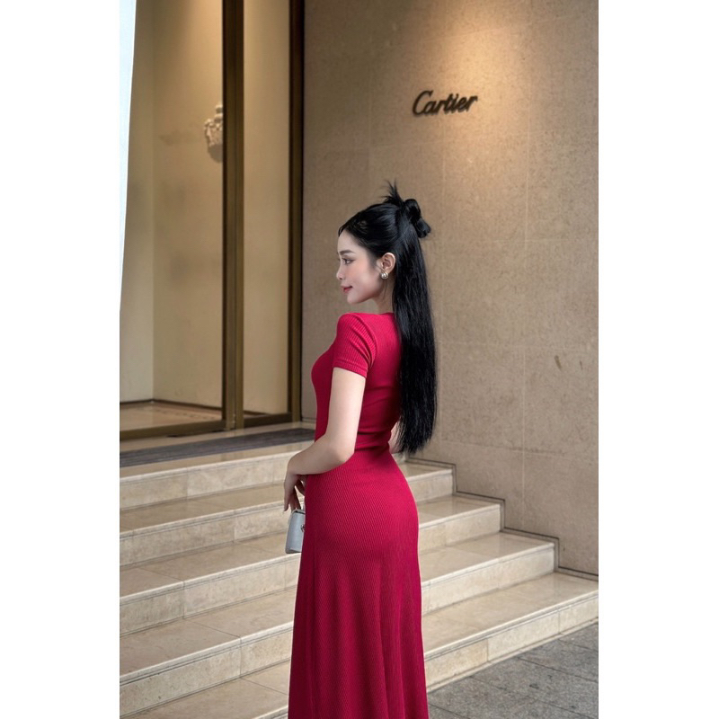 Đầm cổ vuông tay ngắn dáng dài xoè nhẹ tôn dáng chất vải thun len tăm QC