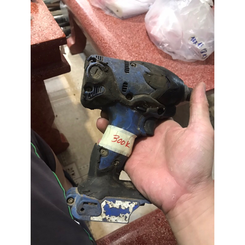 Vít hitachi 14.4v bán mù không bao gì hết