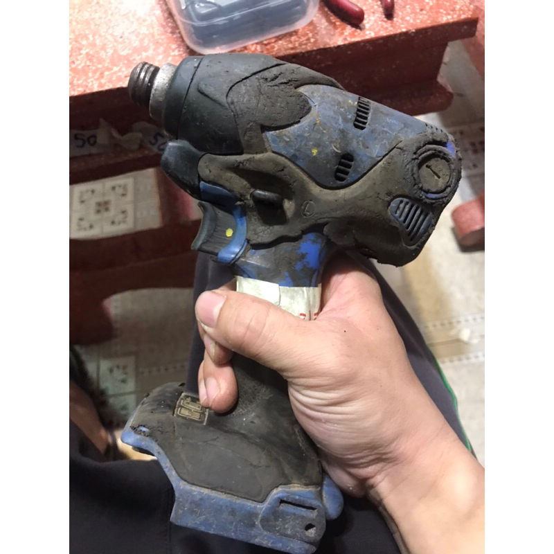 Vít hitachi 14.4v bán mù không bao gì hết