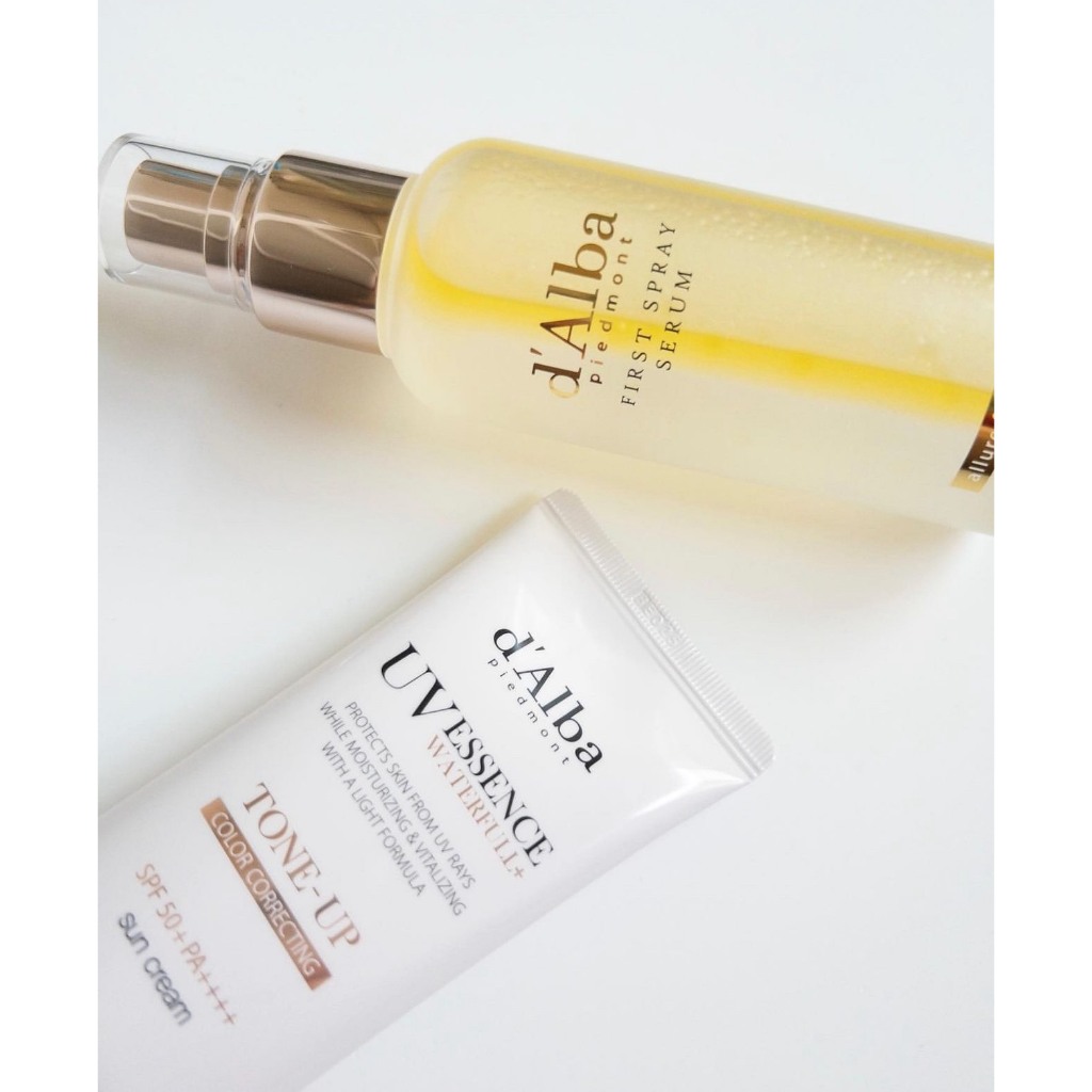 Kem chống nắng dịu nhẹ nâng tone căng bóng tự nhiên Dalba Essence Tone Up Sun Cream