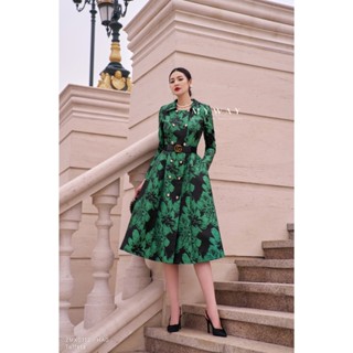 Áo Khoác Măng Tô Nữ MY WAY Họa Tiết Dáng Dài Cổ Vuông Sang Trọng 2MK0112